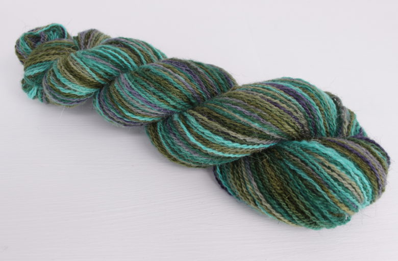 north-ronaldsay-4-ply-wool-in-colourway-marwick